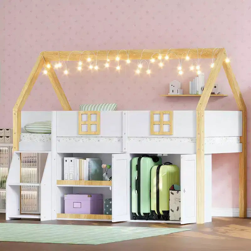 Lit mezzanine bas avec 2 étagères, meuble de rangement et lumières, blanc et naturel