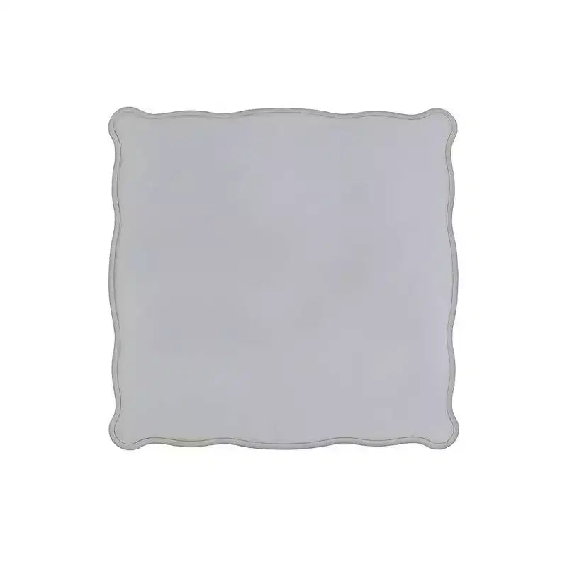 Table basse carrée "Antique Pearl" de 50" avec pieds sculptés et étagère ouverte