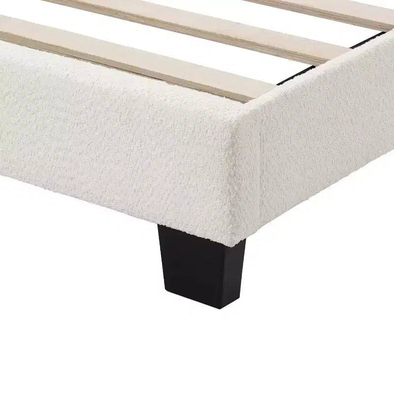 Lit plateforme rembourré en boucle moderne blanc grand format