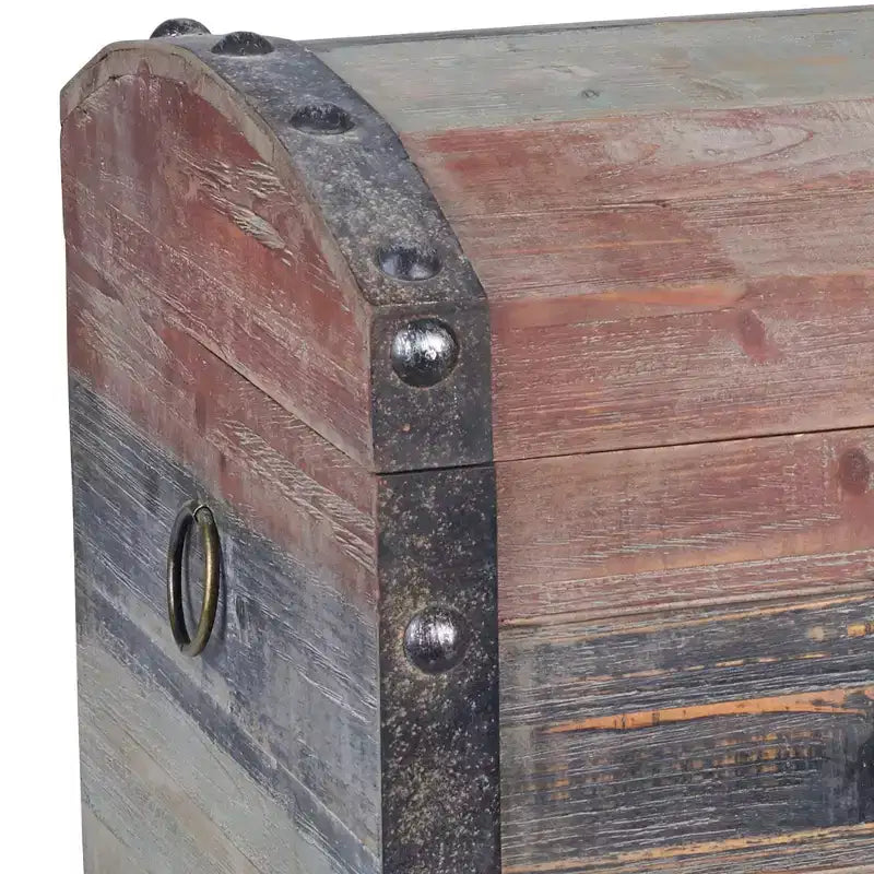 Petit coffre de rangement en bois